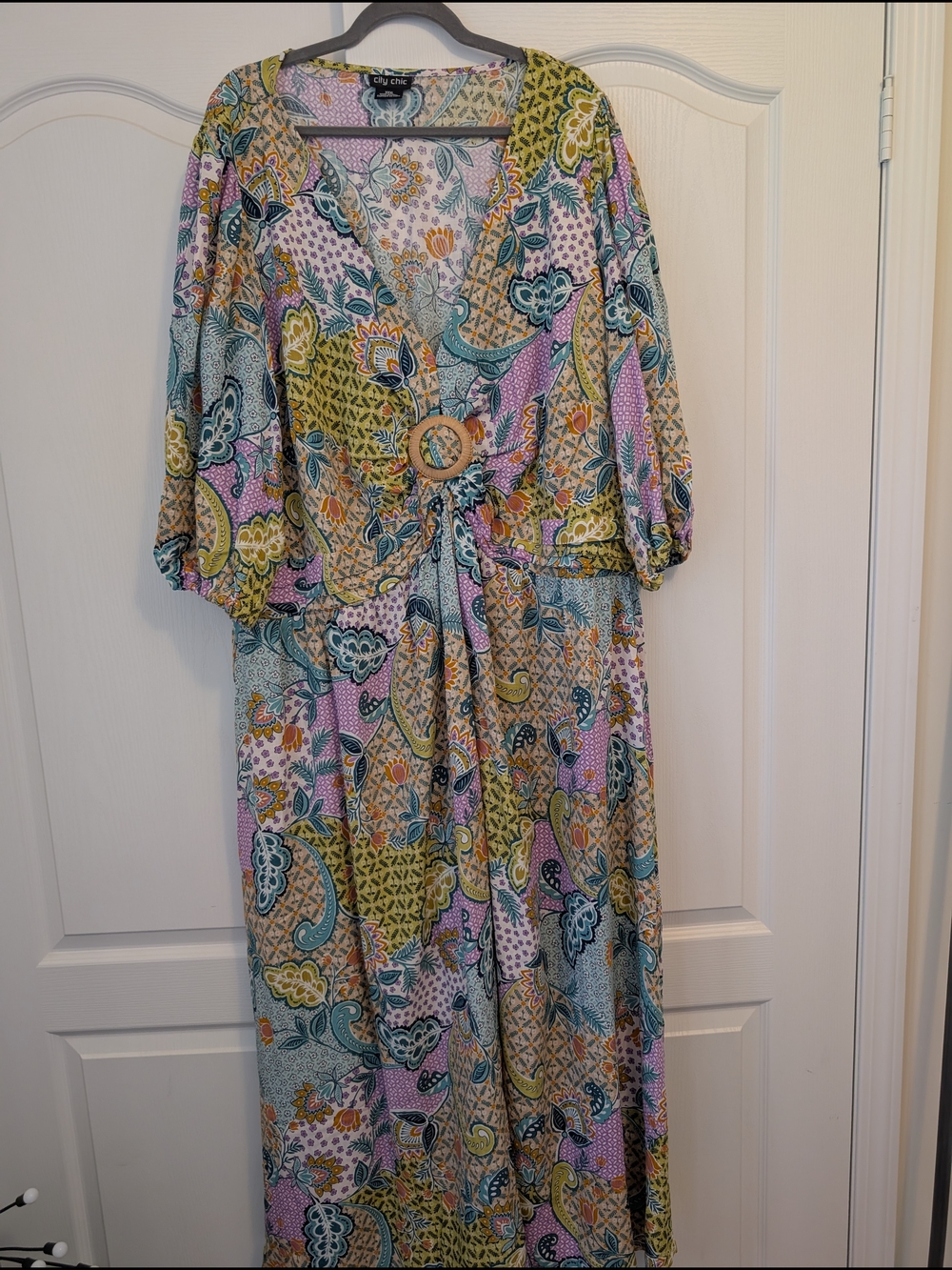 Chic Printed V-Neck Maxi Dress